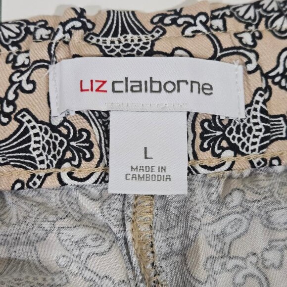LIZ CLAIBORNE BEIGE BLACK WHITE MEDALLION SUMMER PULL UP CAPRIS  L  CRUISES - Picture 7 of 7